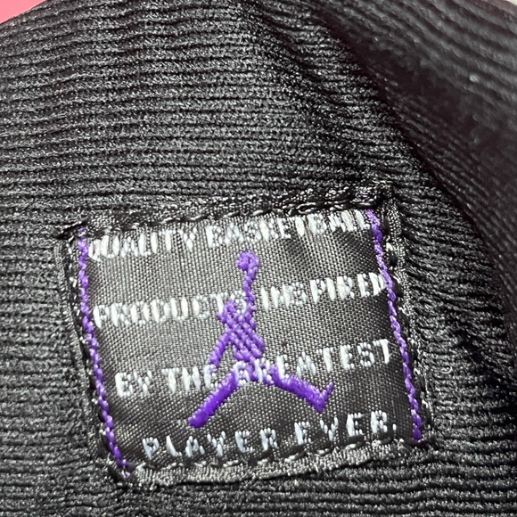 Air Jordan Retro 11 size 8 528896-103 - Picture 10 of 11